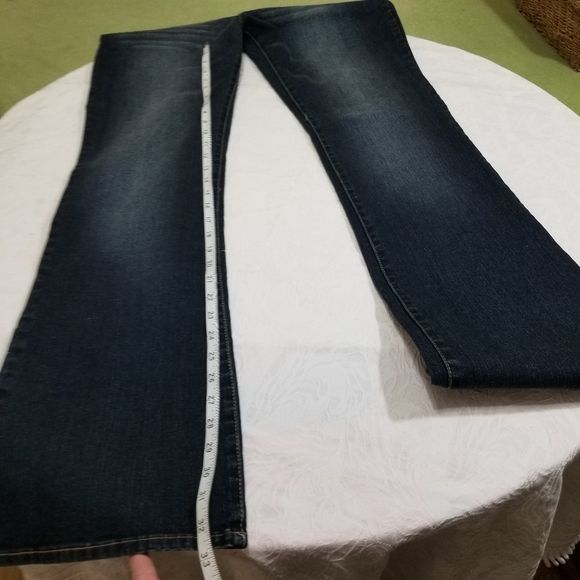 NWT Warehouse Mid Rise Boot Dark Blue Jeans In Size 34 Inseam 32inches - Picture 4 of 9